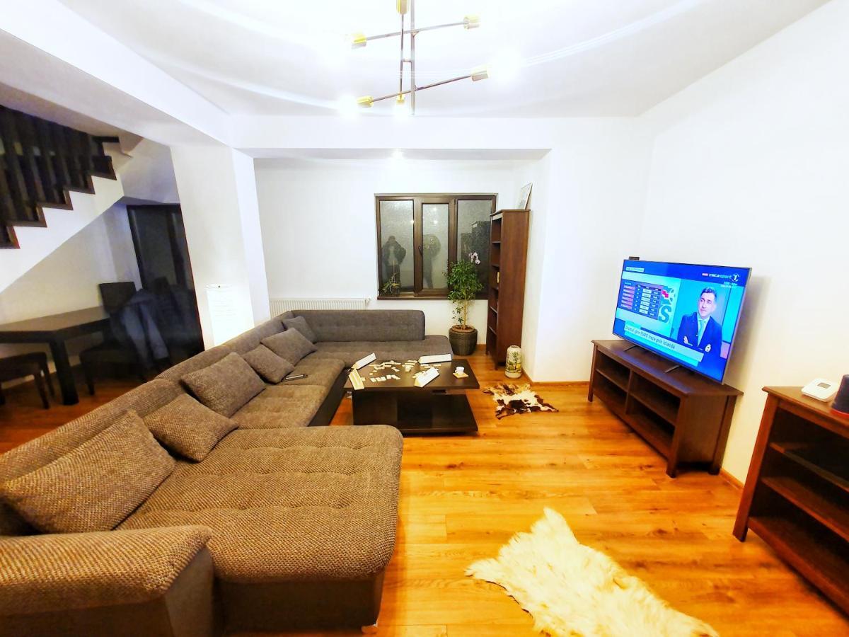 Orşova Holiday Home Esku מראה חיצוני תמונה